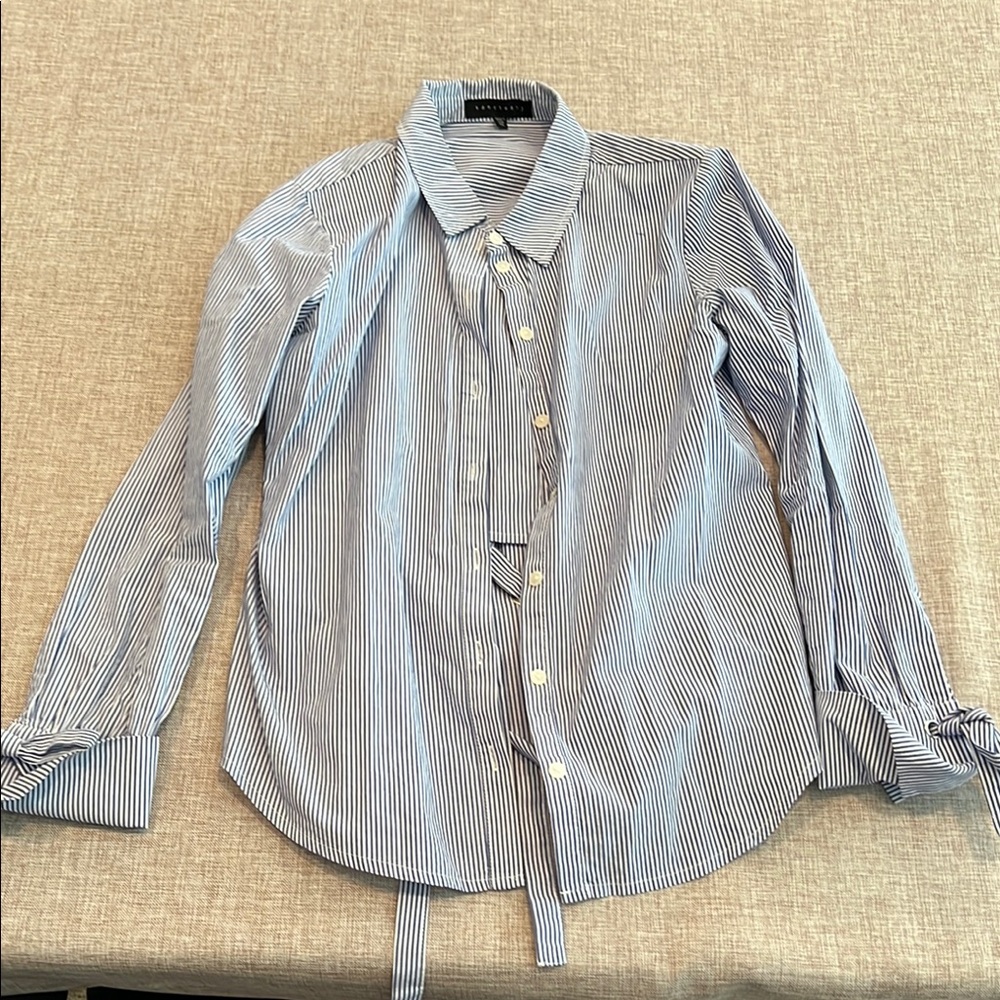 Sanctuary - Size XS Long Sleeve Blouse